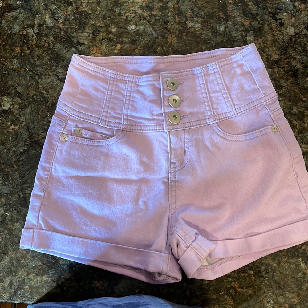 NWOT Pretty pale purple / Lavender high waist shorts.